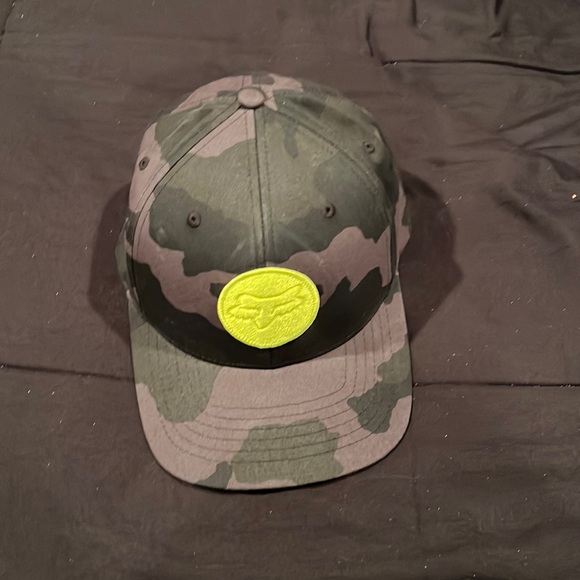 fox hat - Picture 1 of 3